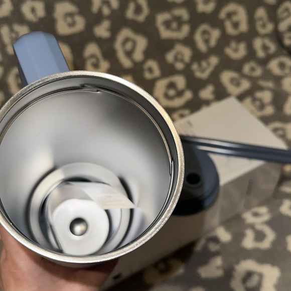 Simple Modern TREK 40oz Tumbler in  Blue Dune 😍 New & Never Used 😍 - Picture 9 of 17